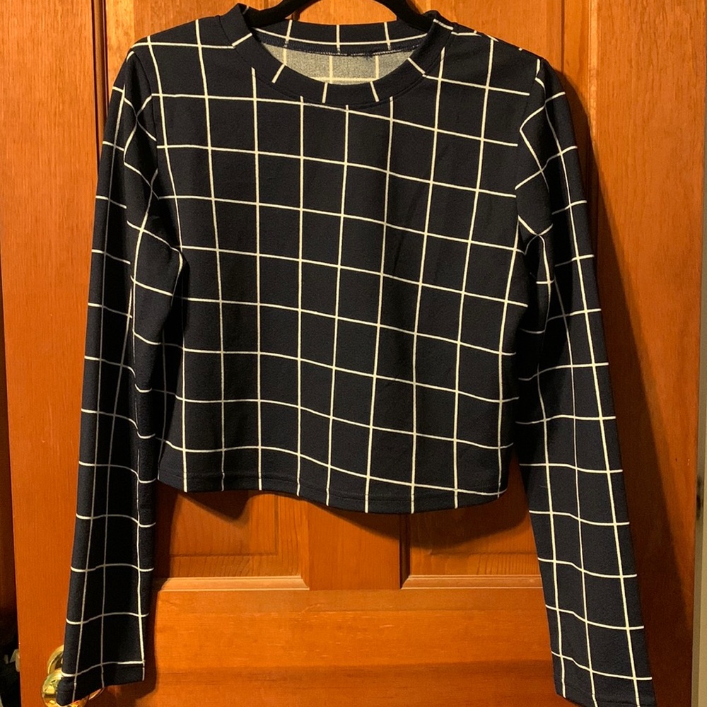Crosshatch navy and white cropped long sleeve mock neck